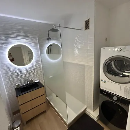 Διαμέρισμα Privee Dans Partage -tram A - Jv1-1 *